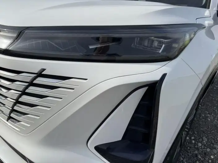 Changan CS75 PLUS 2023 Model Third generation 1.5T Automatic Luxury Model – фото 7