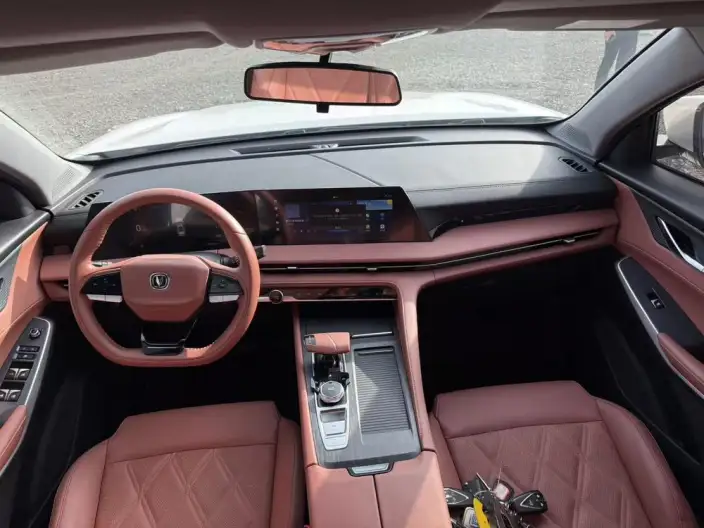 Changan CS75 PLUS 2023 Model Third generation 1.5T Automatic Luxury Model – фото 10