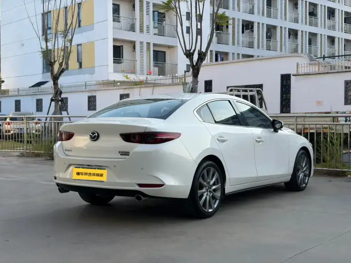 Mazda3 Axela 2023 Model 2.0L Automatic Zhi Zhen Edition – фото 6