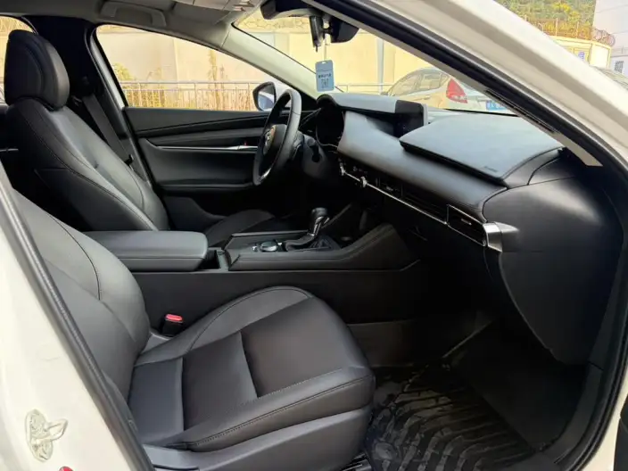Mazda3 Axela 2023 Model 2.0L Automatic Zhi Zhen Edition – фото 10