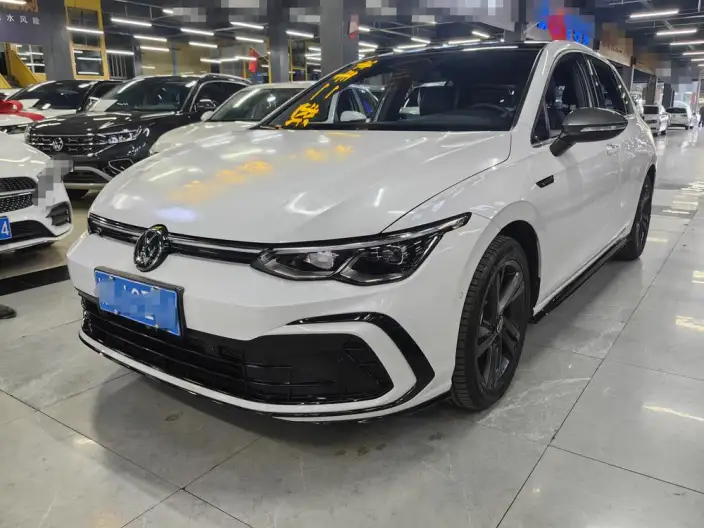 Volkswagen Golf 2023 Model 280TSI DSG R-Line – фото 1