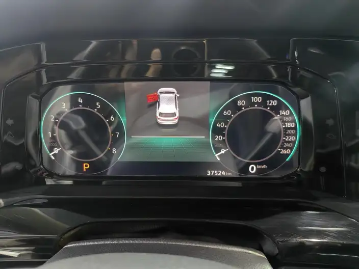 Volkswagen Golf 2023 Model 280TSI DSG R-Line – фото 8