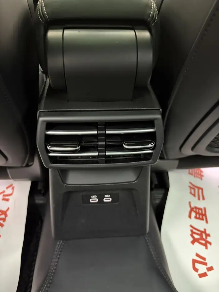Audi A3 2025 Model Sportback 35 TFSI Continental Flying Spur Exclusive Model – фото 10
