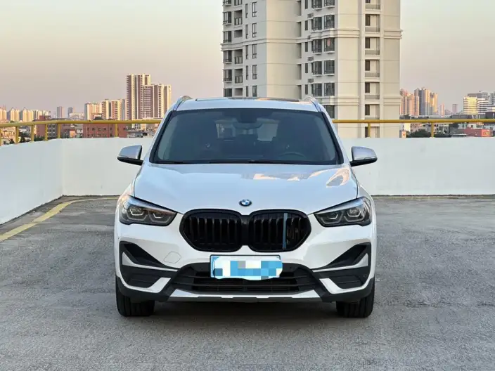 BMW X1 2021 Model sDrive20Li Exclusive Model – фото 2