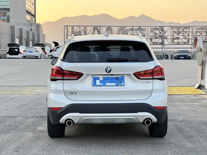 BMW X1 2021 Model sDrive20Li Exclusive Model – фото 5