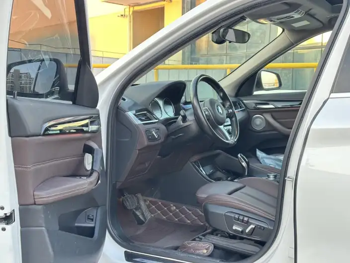 BMW X1 2021 Model sDrive20Li Exclusive Model – фото 9