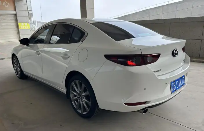 Mazda3 Axela 2023 Model 2.0L Automatic Zhi Engine Edition – фото 5