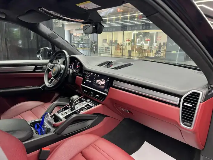Cayenne 2023 Model Cayenne S 2.9T Platinum edition – фото 9