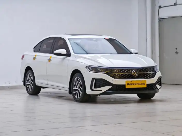 Volkswagen Lavida 2023 Model Facelift 1.5L Automatic Starry Sky Five Million Edition – фото 3