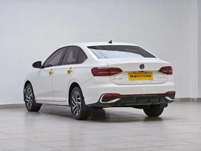 Volkswagen Lavida 2023 Model Facelift 1.5L Automatic Starry Sky Five Million Edition – фото 5