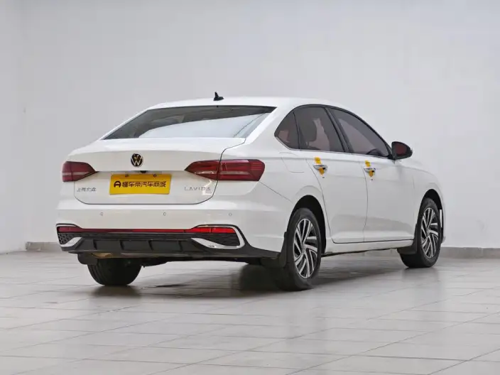 Volkswagen Lavida 2023 Model Facelift 1.5L Automatic Starry Sky Five Million Edition – фото 7