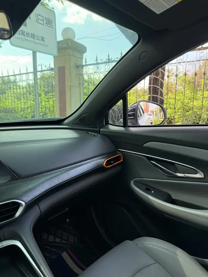 Changan UNI-T 2022 Model 1.5T Sports Edition Noble Model – фото 5