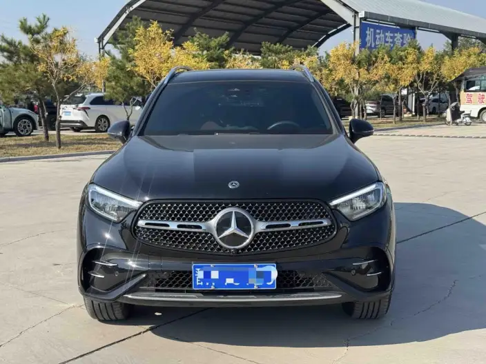 Mercedes-Benz GLC 2024 Model Facelift GLC 300 L 4MATIC Dynamic Model 5 seat – фото 2
