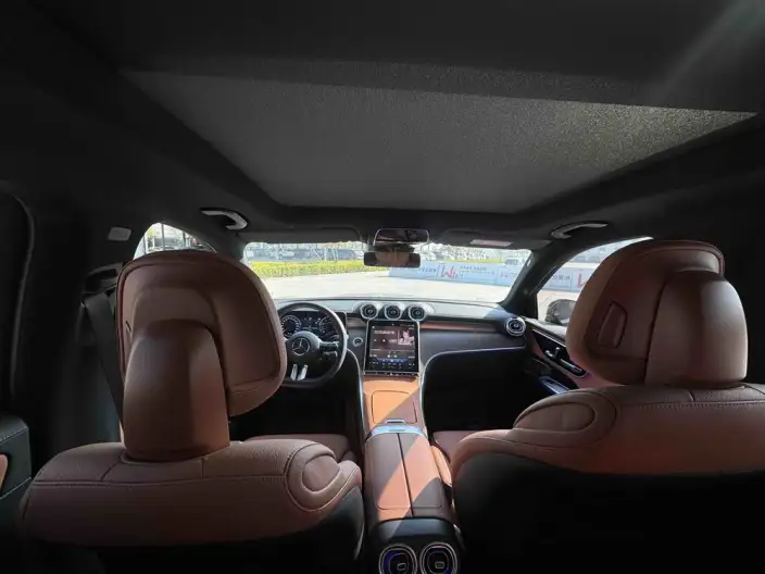 Mercedes-Benz GLC 2024 Model Facelift GLC 300 L 4MATIC Dynamic Model 5 seat – фото 8