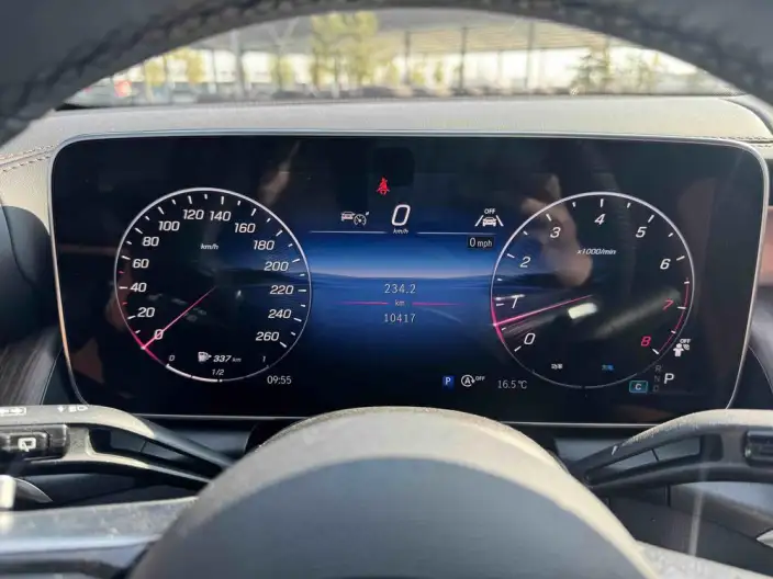 Mercedes-Benz GLC 2024 Model Facelift GLC 300 L 4MATIC Dynamic Model 5 seat – фото 9