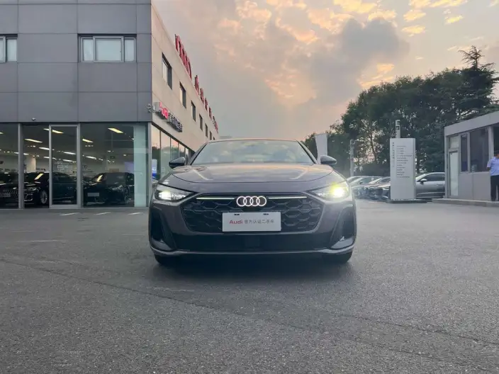 Audi A5 L 2026 Model 2.0T Sports Edition – фото 2