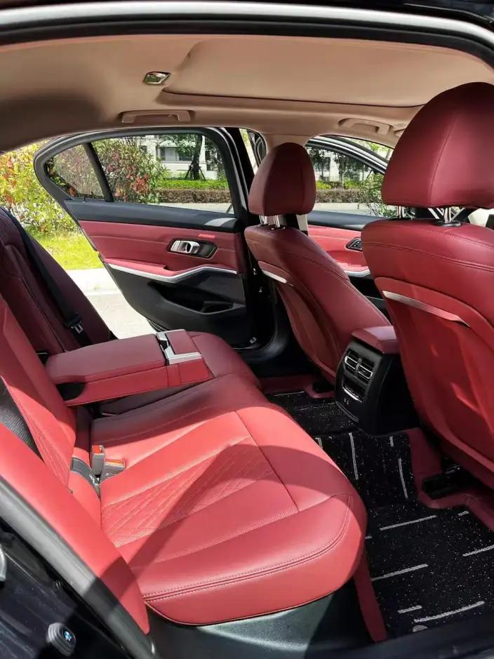 BMW 3 Series 2025 Model 325Li M Sports Set – фото 7