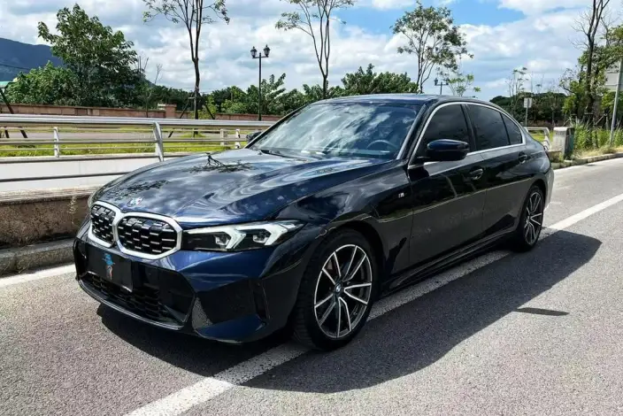 BMW 3 Series 2025 Model 325Li M Sports Set – фото 10