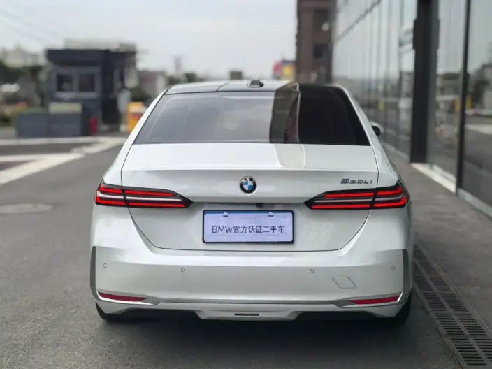 BMW 5 Series 2025 Model 530Li Leading Model Luxury Set – фото 5