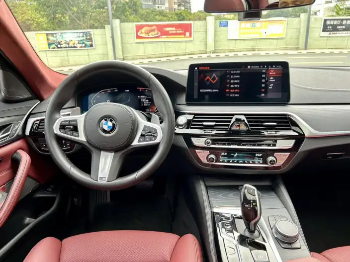 BMW 5 Series 2022 Model Facelift II 530Li Exclusive Model M Sports Set – фото 9