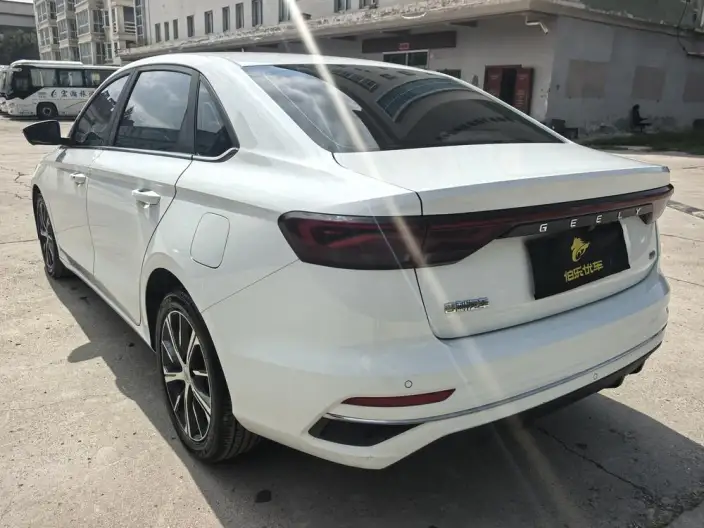 Geely Emgrand 2023 Model No. 4 Gen Champion Edition 1.5L CVT Noble Model – фото 5