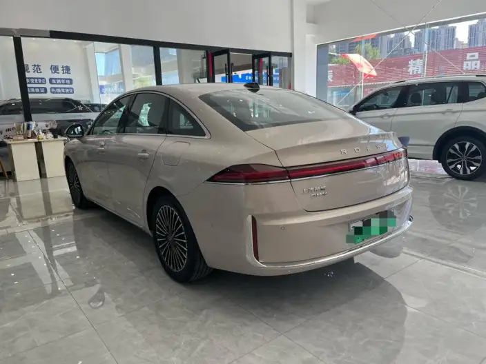 Roewe M7 DMH 2025 Model 160km Premium – фото 3