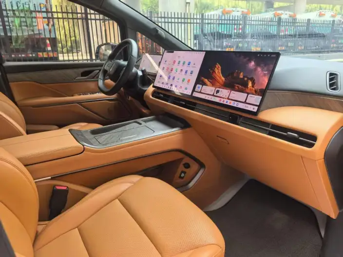 Wey Gaoshan P HEV 2025 Model 4WD Wey Gaoshan 8 – фото 10