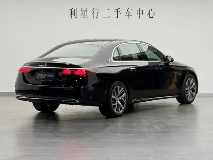 Mercedes-Benz E-Class 2024 Model E 300 L Fashion Model sedan – фото 7