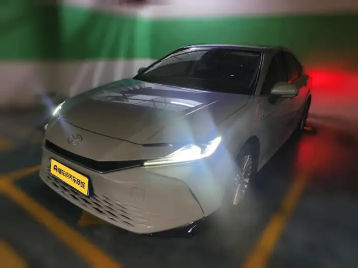 Toyota Camry 2024 Model Hybrid 2.0HE Elite Edition – фото 1