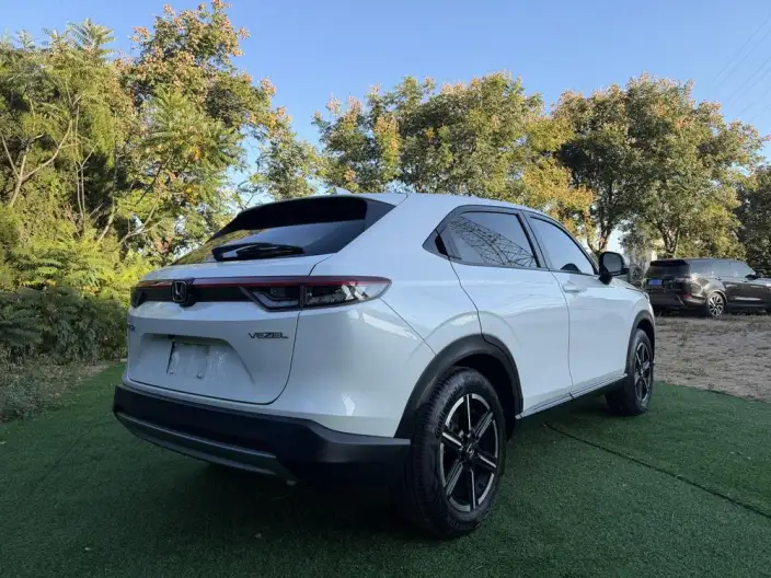 Honda Vezel 2023 Model 1.5L CVT Elite Edition – фото 7