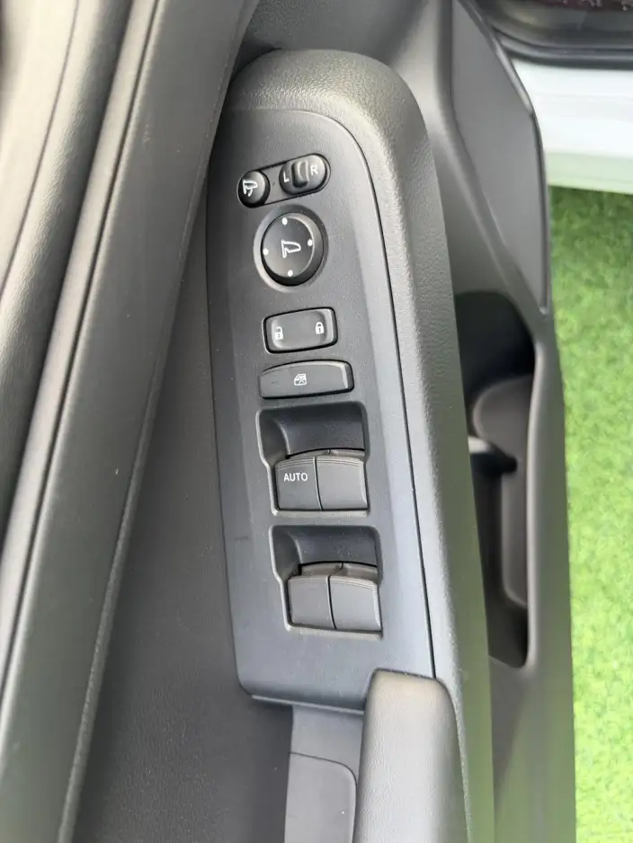 Honda Vezel 2023 Model 1.5L CVT Elite Edition – фото 8