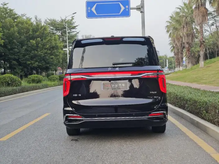 HONGQI HQ9 2022 Model Smart Flag Enjoy Edition – фото 5