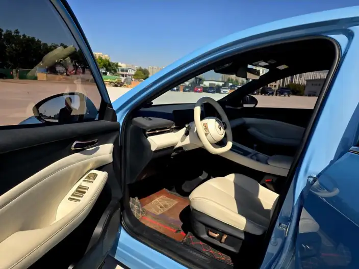Baojun Yunhai EV 2024 Model 600km EV Edition – фото 8