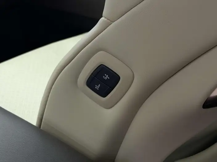 Vellfire 2024 Model 2.5T Automatic 4WD 7 seat Parallel Imported – фото 8