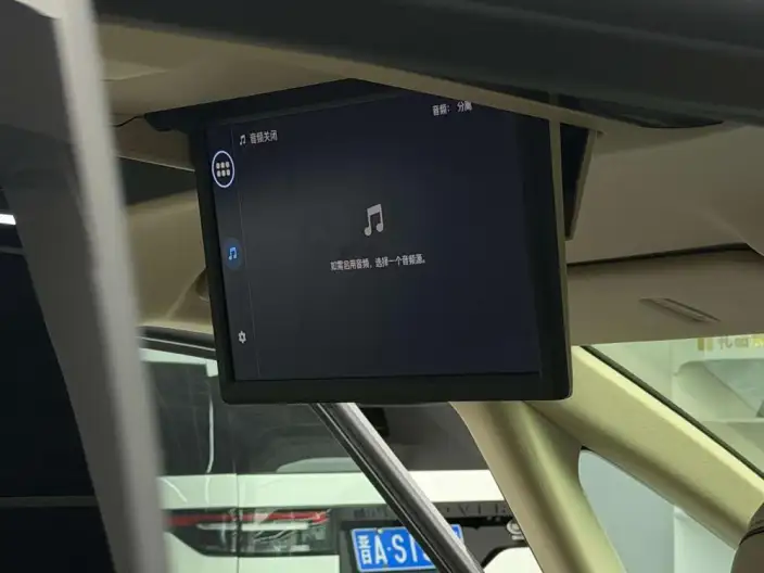 Vellfire 2024 Model 2.5T Automatic 4WD 7 seat Parallel Imported – фото 10