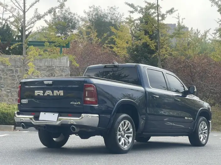 RAM Trucks 2024 Model 5.7L Automatic 4WD 5 seat Parallel Imported – фото 7