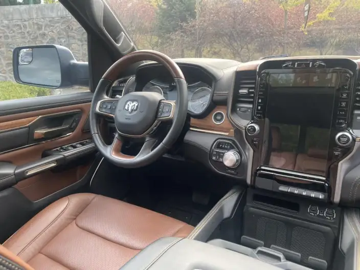 RAM Trucks 2024 Model 5.7L Automatic 4WD 5 seat Parallel Imported – фото 9