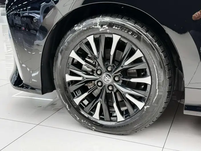 Elfa 2023 Model 2.5L Intelligent Hybrid 4WD Premium – фото 8