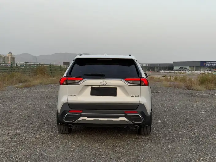 Toyota RAV4 2024 Model 2.0L CVT 2WD Fashion PLUS Edition – фото 5