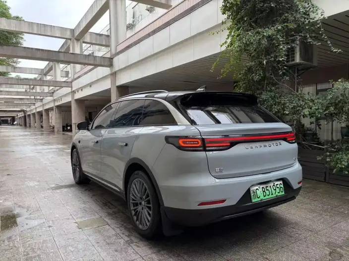 Leapmotor C11 2024 Model EV Edition 580 Exclusive Edition – фото 4