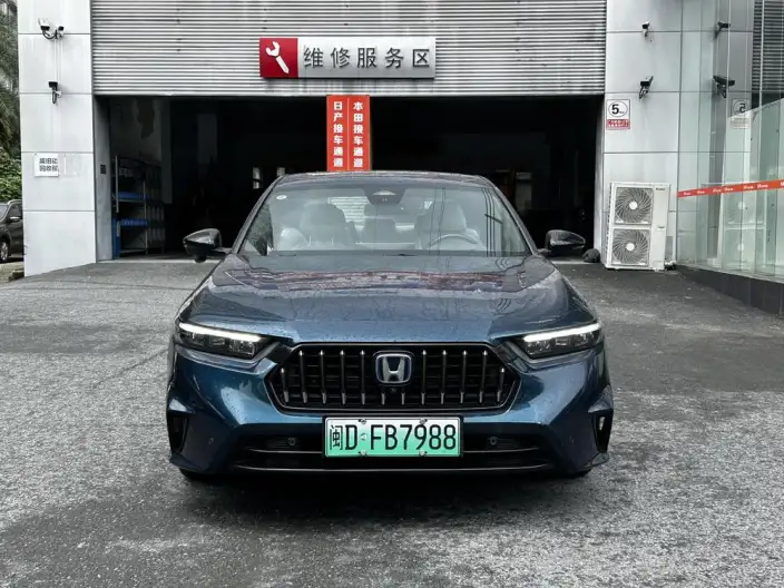 Honda INSPIRE PHEV 2023 Model e:PHEV Zhiyao Edition – фото 2