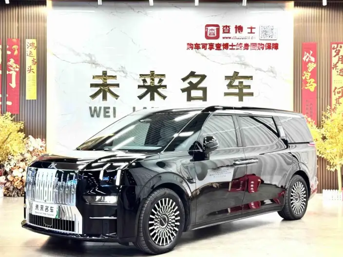 ZEEKR 009 2024 Model VI seat Executive Edition 4WD 108kWh – фото 1