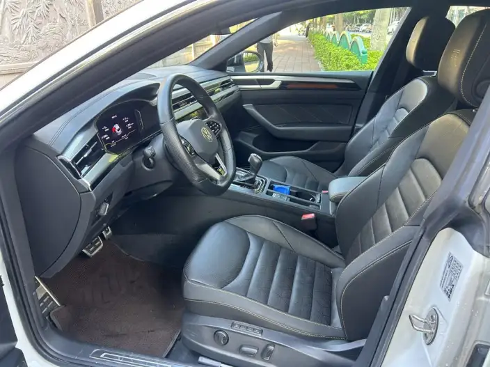 Volkswagen CC 2024 Model 380TSI Eye-catching version – фото 6