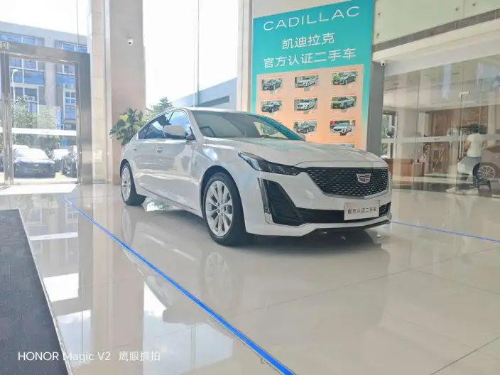 Cadillac CT5 2023 Model 28T Luxury Model Standard Edition – фото 3