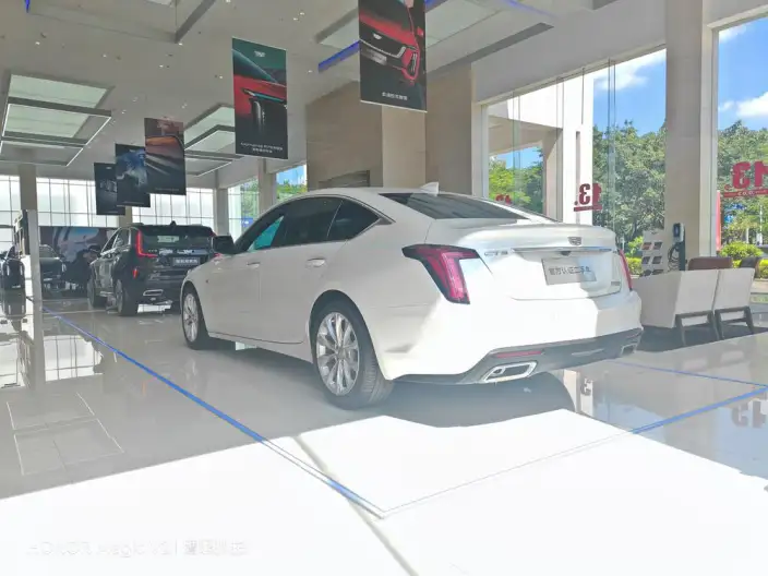 Cadillac CT5 2023 Model 28T Luxury Model Standard Edition – фото 4