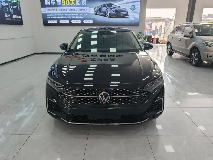 Volkswagen Passat 2023 Model Facelift 330TSI Starry sky Deluxe Edition – фото 2