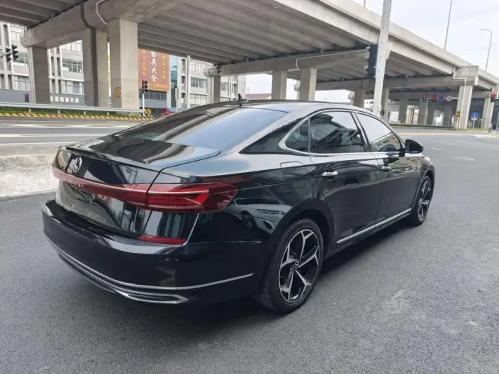 Volkswagen Passat 2023 Model Facelift 330TSI Starry sky Deluxe Edition – фото 7