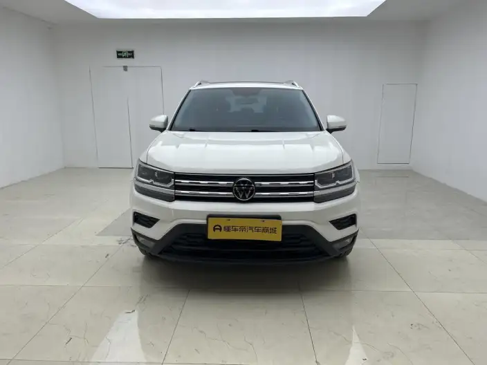 Volkswagen Tharu 2021 Model 280TSI 2WD Deluxe Edition PLUS – фото 2