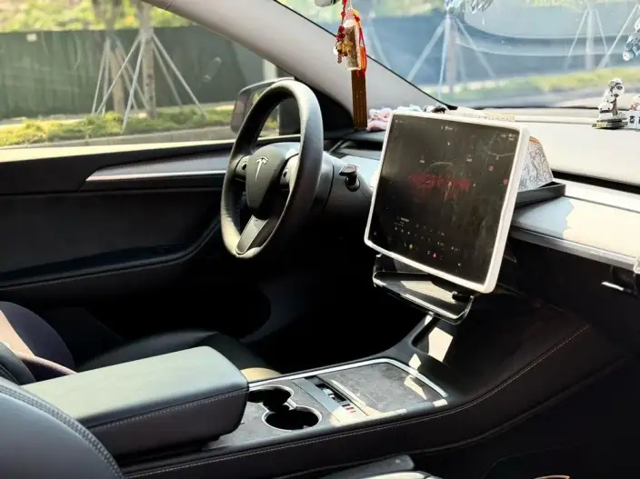 Model Y 2024 Model Rear-wheel drive version – фото 8