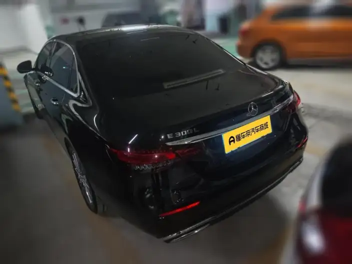 Mercedes-Benz E-Class 2022 Model E 260 L sedan – фото 4